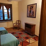 Appartamento In Casa Collinare Panoramica